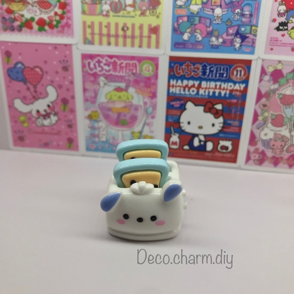 Sanrio Kawaii Pochacco Toaster Charm - Picture 1 of 2